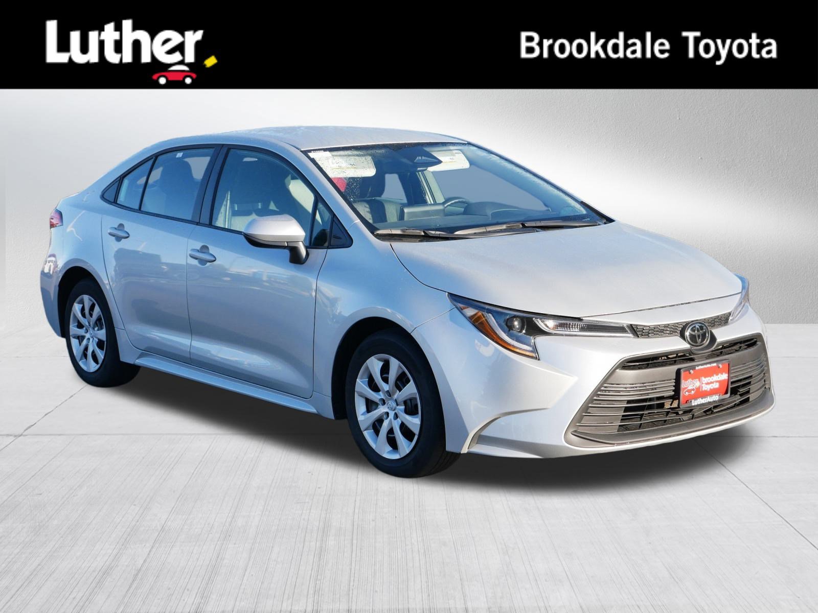 Certified 2025 Toyota Corolla LE image 1