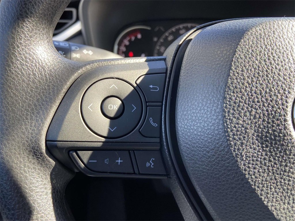 Used 2023 Toyota RAV4 LE image 26