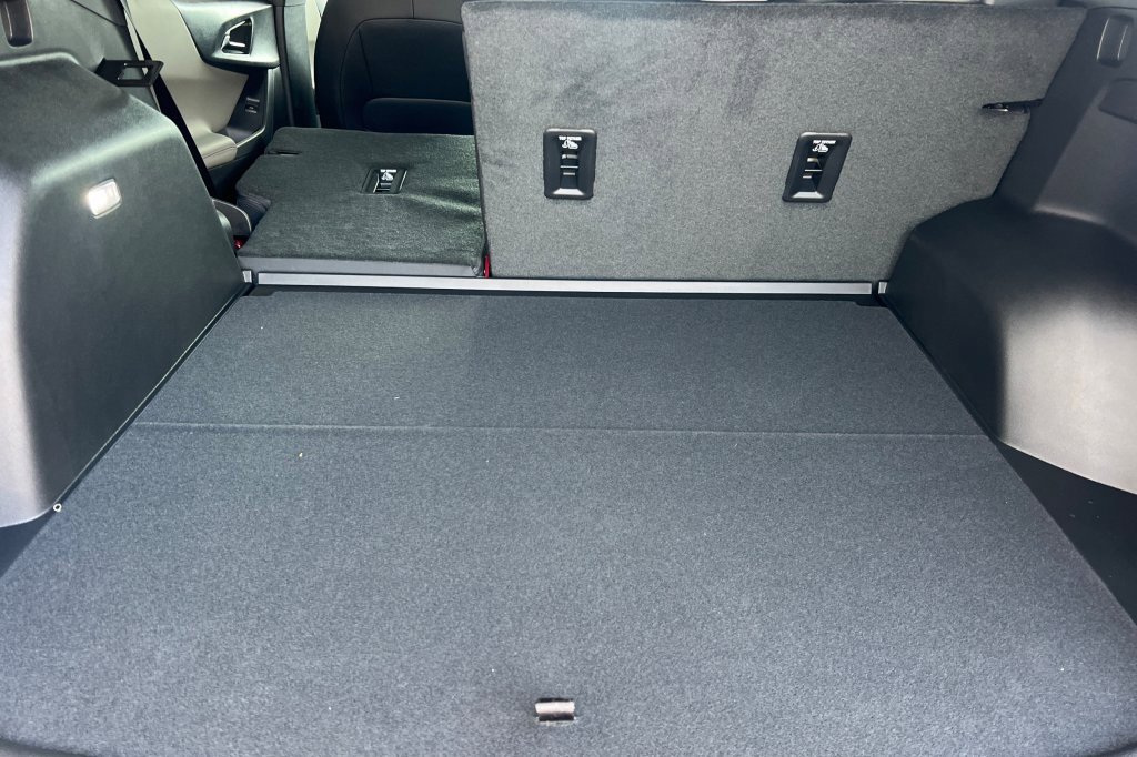 New 2026 Chevrolet Equinox LT w/ Convenience Package II image 12