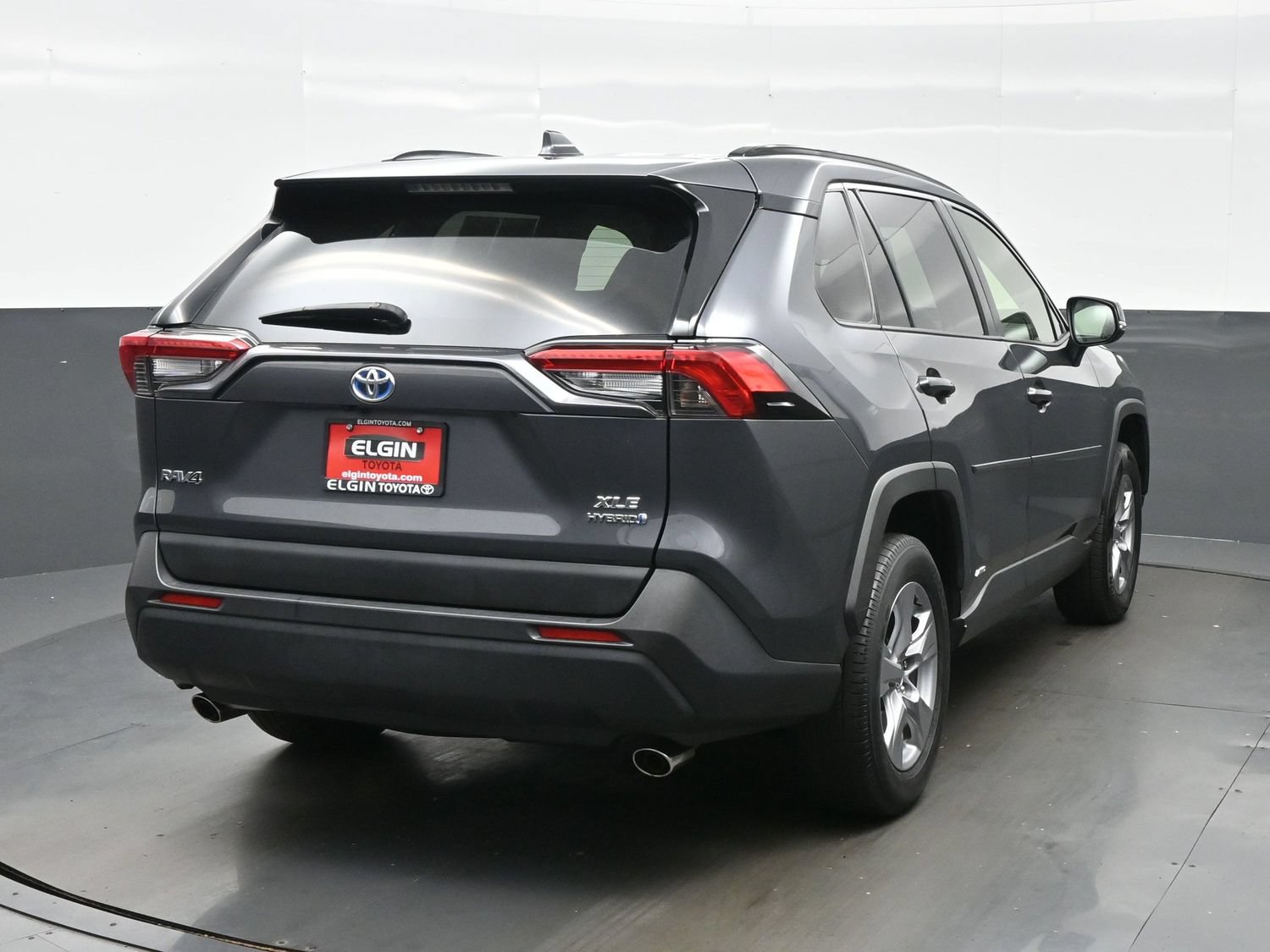 Used 2023 Toyota RAV4 XLE w/ XLE Grade Weather Package AWD/4WD image 5
