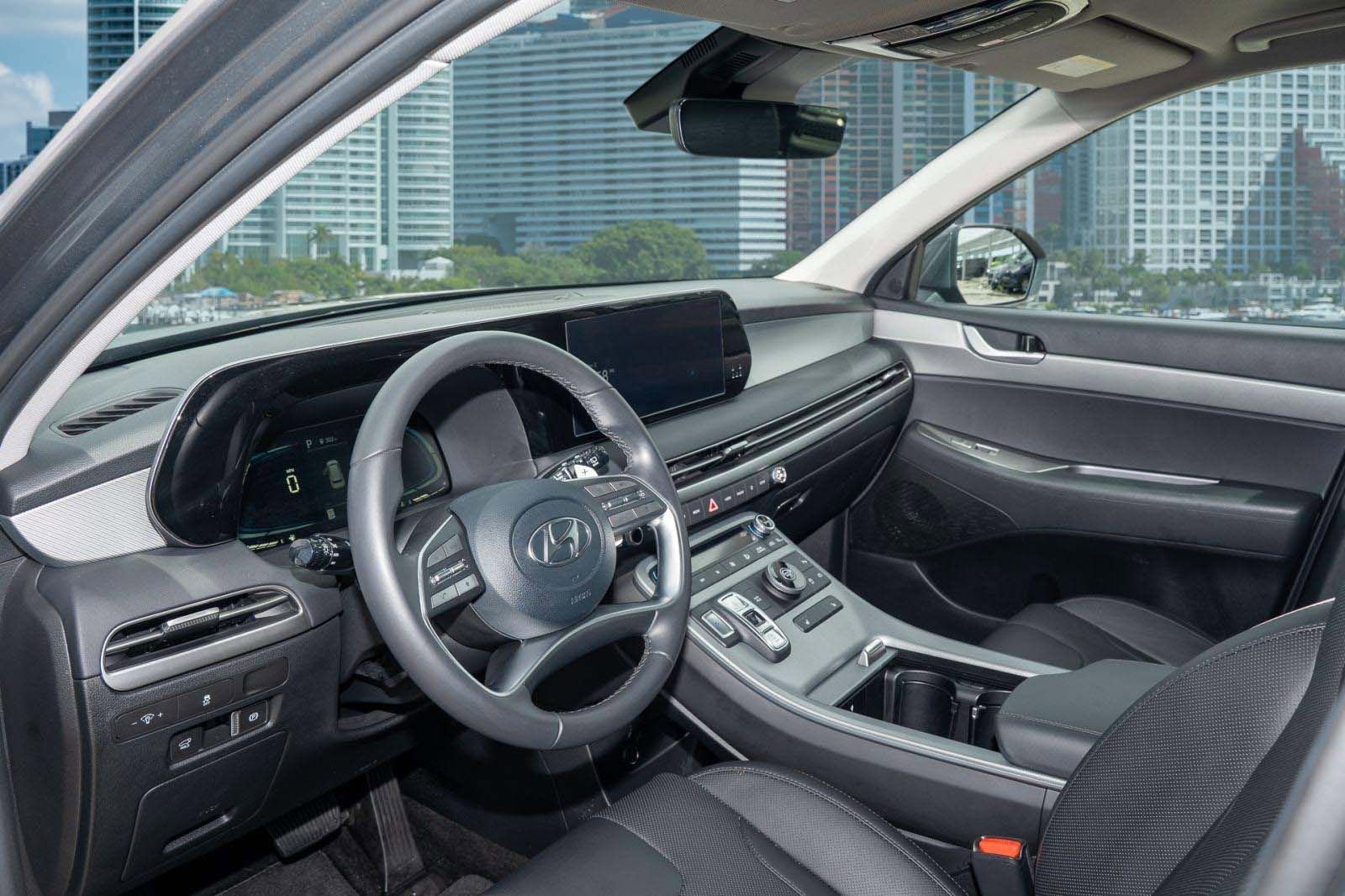 Used 2025 Hyundai Palisade SEL image 17