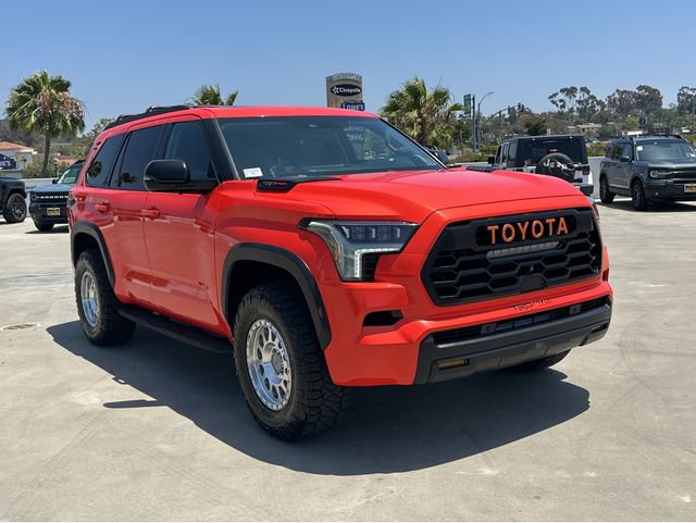 Used 2023 Toyota Sequoia TRD Pro AWD/4WD image 3