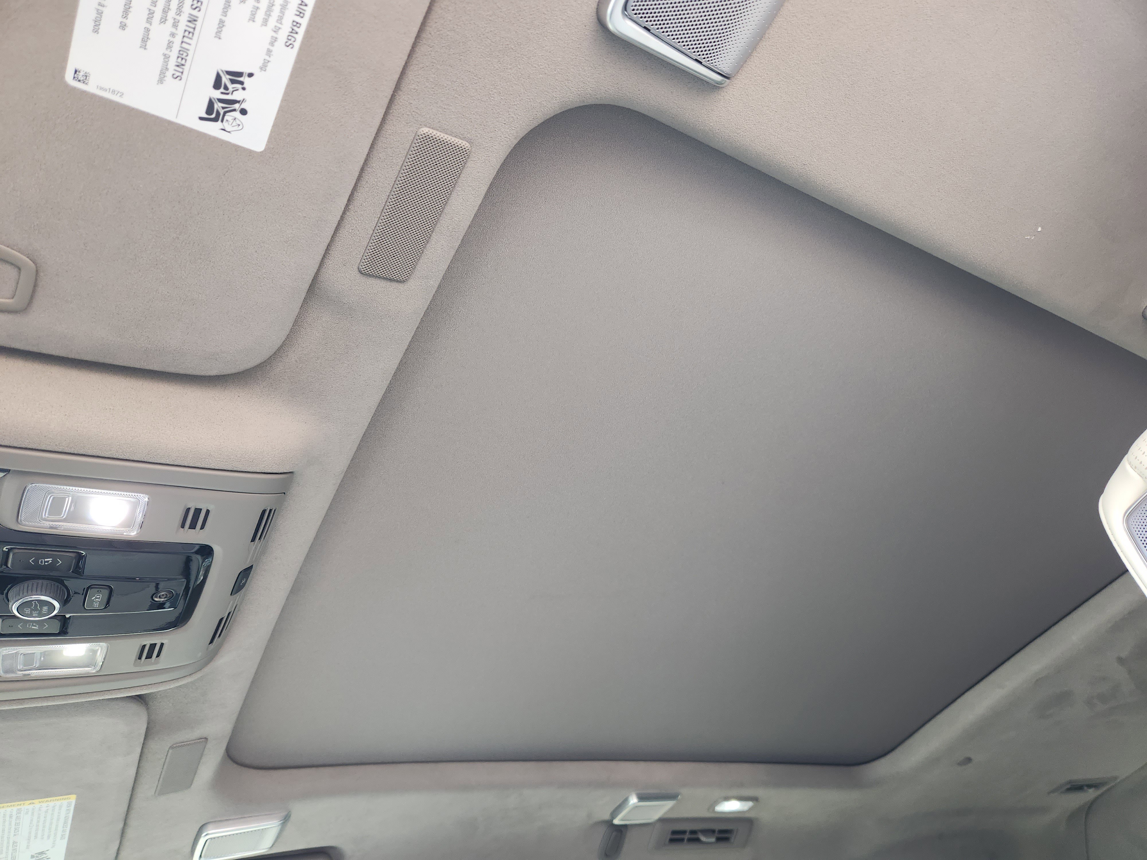 Used 2025 Cadillac Escalade ESV Sport Platinum image 29