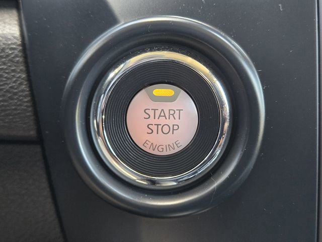 Used 2024 Nissan Titan SV w/ SV Convenience Package RWD image 20
