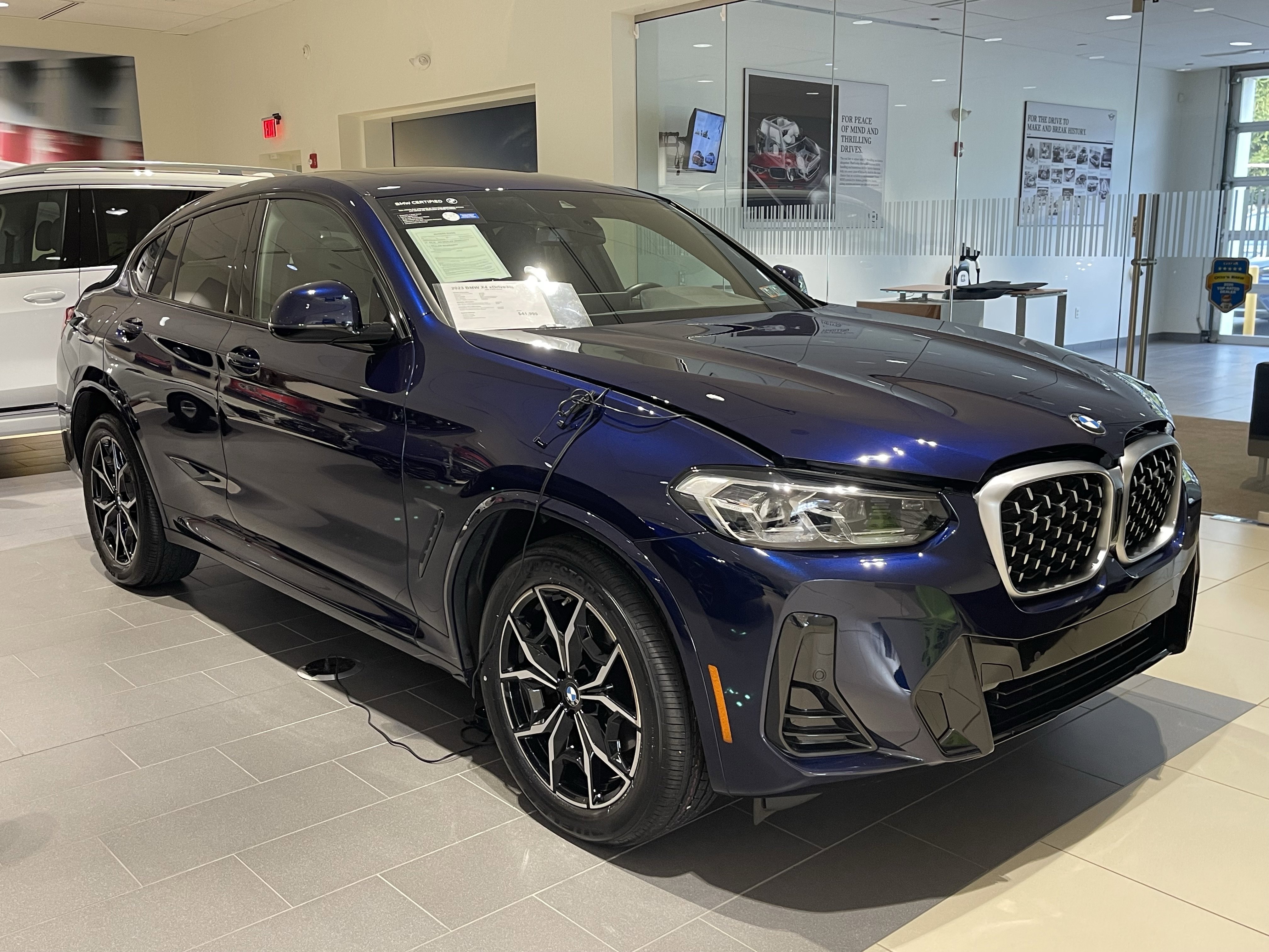 Certified 2023 BMW X4 xDrive30i w/ M Sport Package image 3