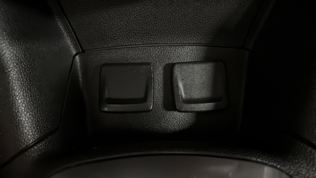 Used 2018 Chevrolet Cruze LT w/ Convenience Package image 26