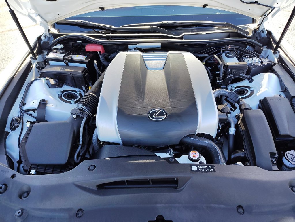 Used 2024 Lexus IS 350 F Sport RWD image 14