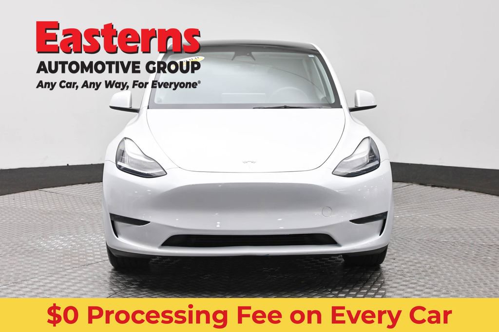 Used 2023 Tesla Model Y Long Range AWD/4WD image 2