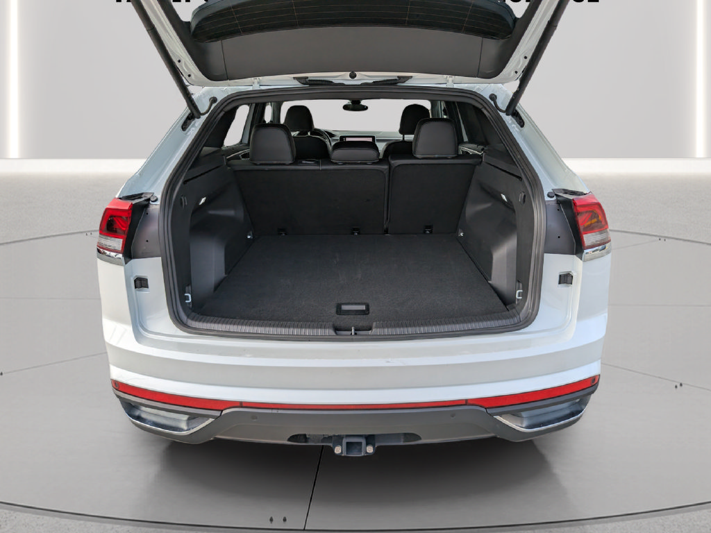 Certified 2026 Volkswagen Atlas Cross Sport SE FWD image 9