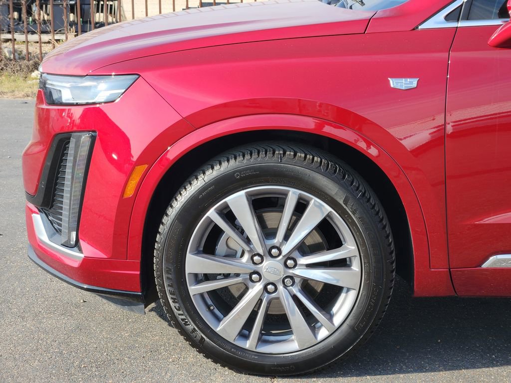 Certified 2020 Cadillac XT6 Premium Luxury image 9