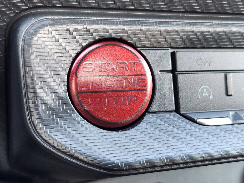 Used 2025 Ford Mustang Premium RWD image 30