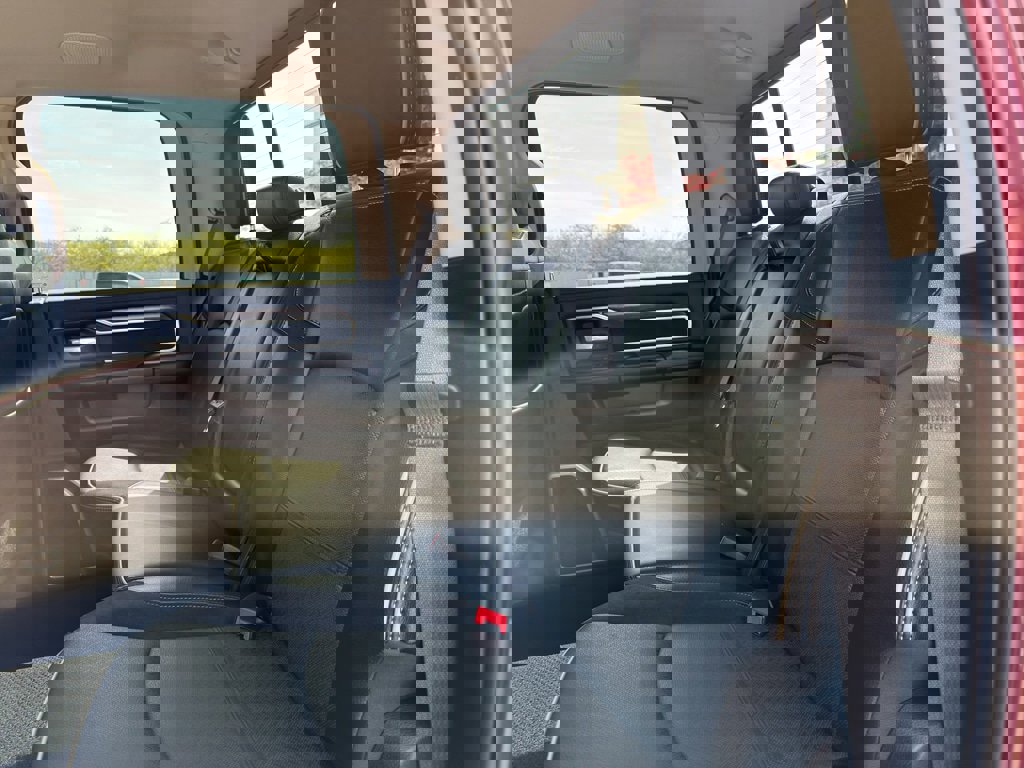 Used 2020 RAM 2500 Laramie image 19