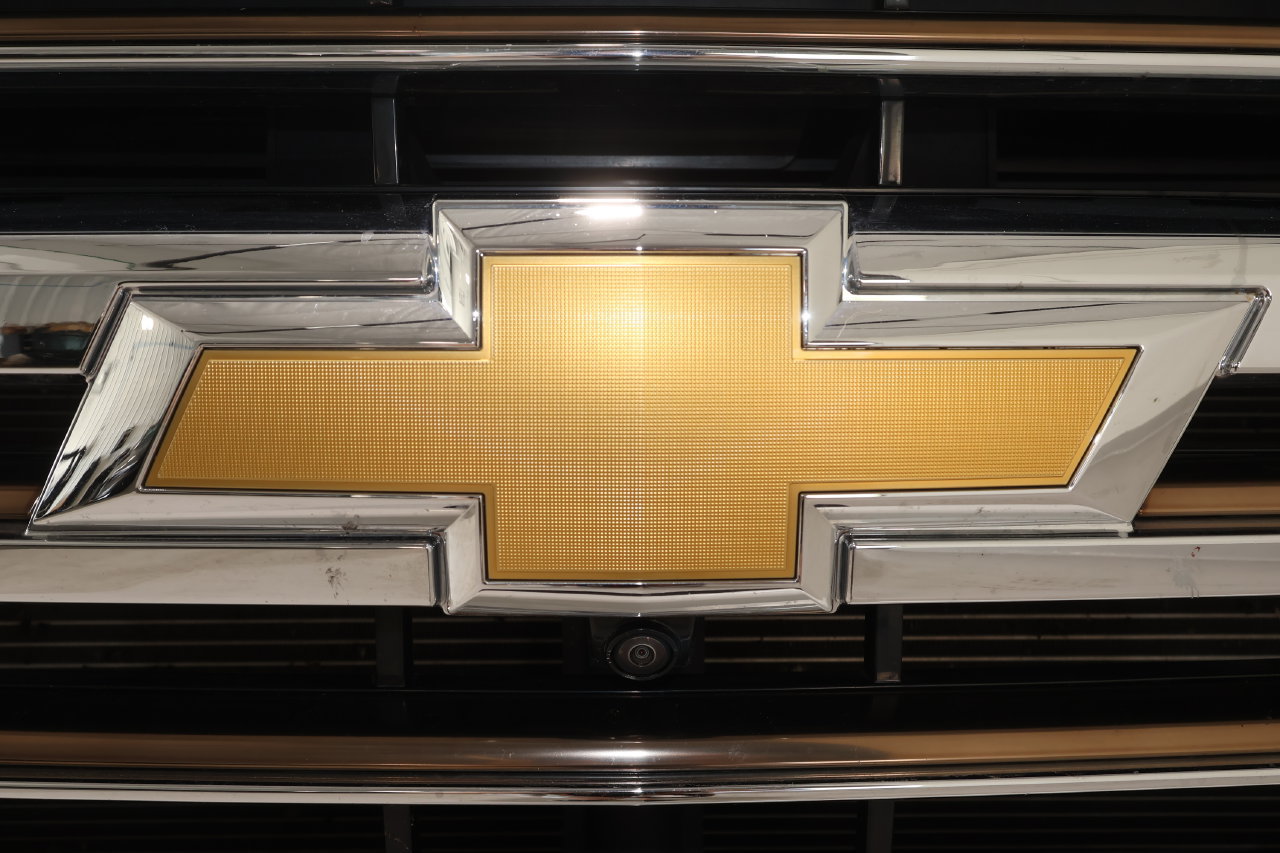 Certified 2022 Chevrolet Silverado 3500 High Country AWD/4WD image 40
