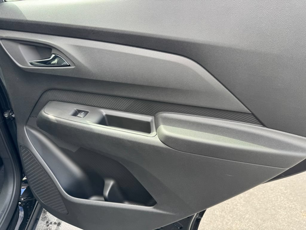 New 2027 Chevrolet Bolt LT FWD image 11