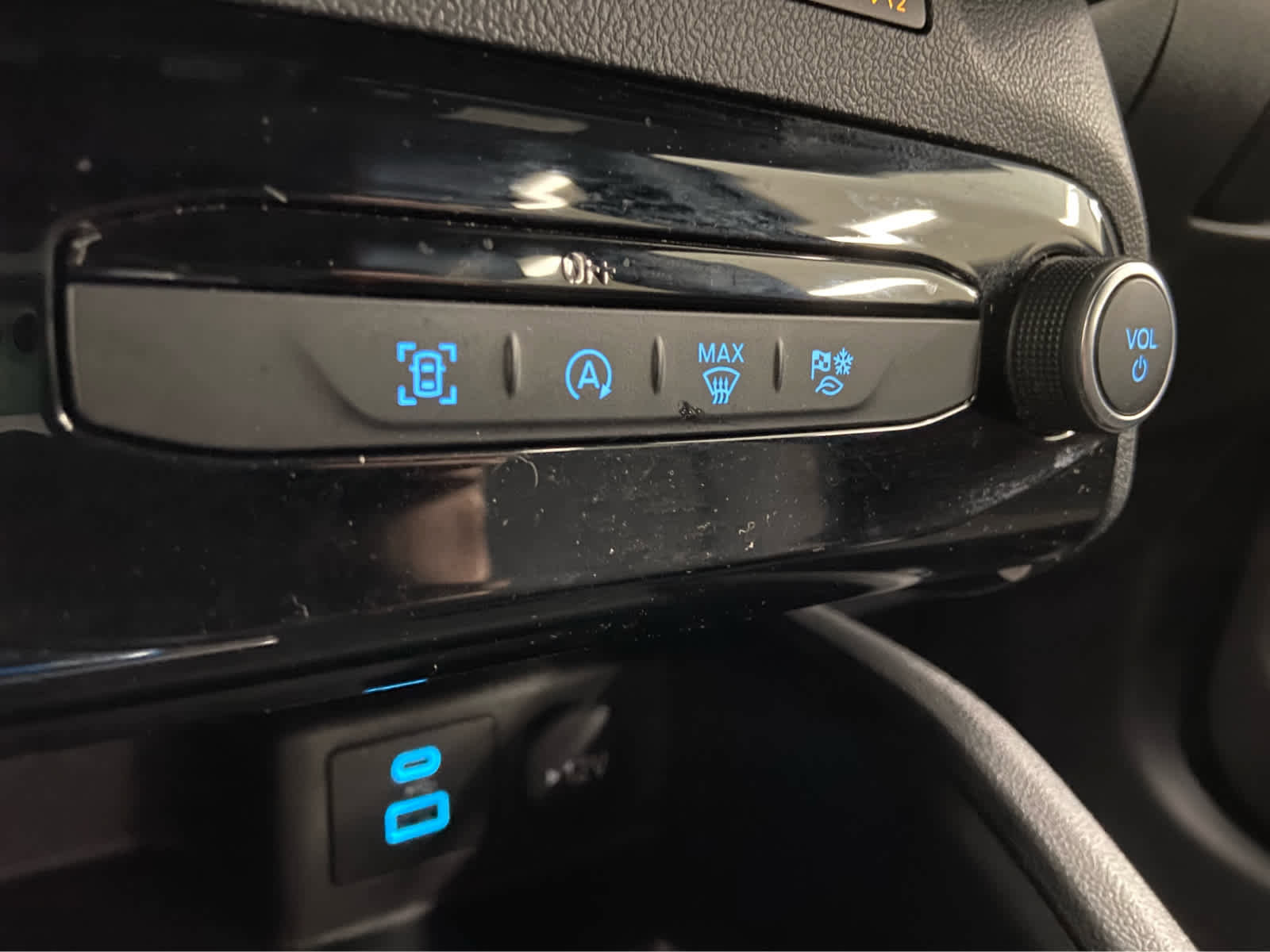 Used 2023 Ford Escape ST-Line w/ Tech Pack #1 image 37