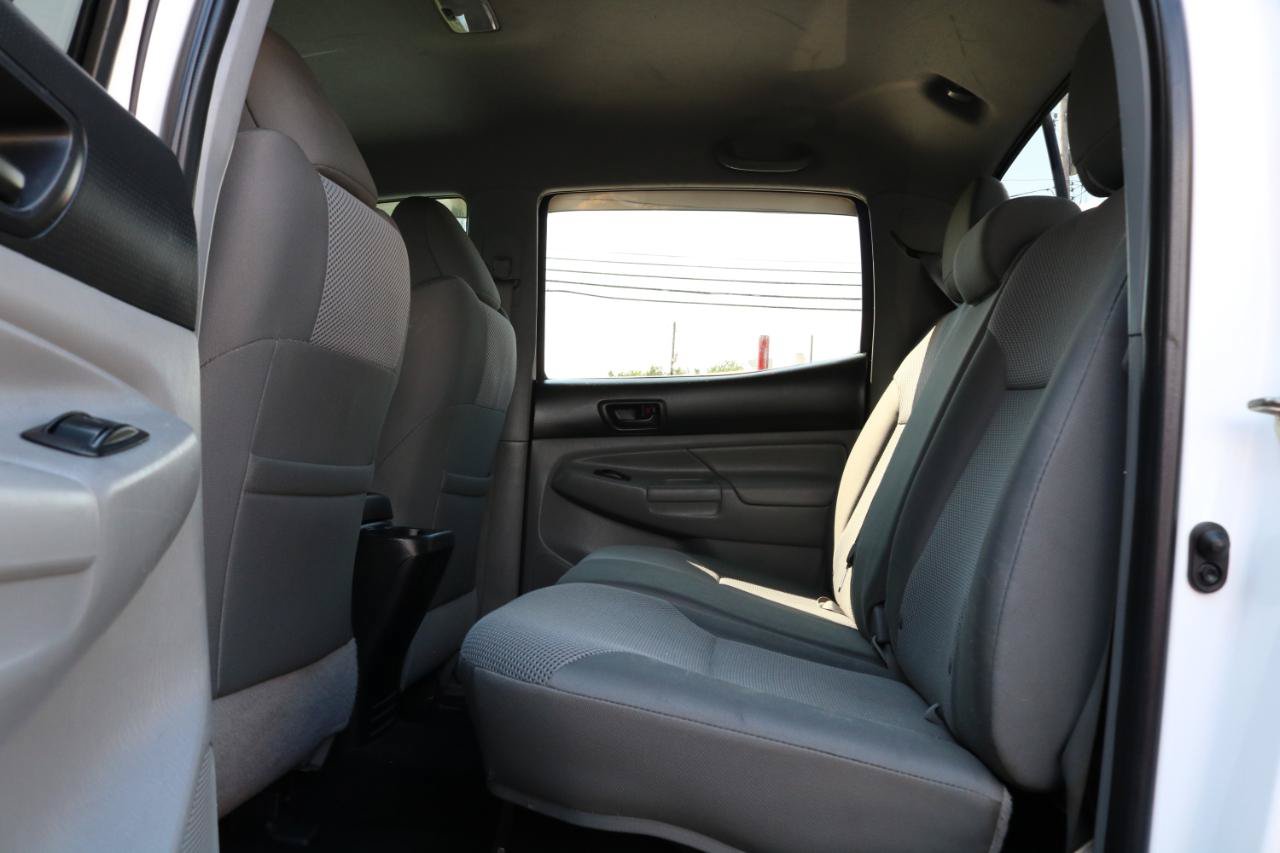 Used 2014 Toyota Tacoma 4x4 Double Cab w/ TRD Sport Package image 32