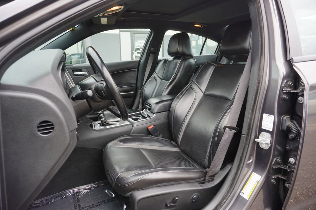 Used 2022 Dodge Charger SXT w/ Leather Interior Group image 21