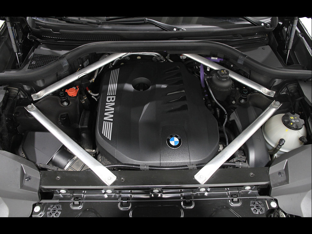 Certified 2024 BMW X7 xDrive40i w/ Executive Package AWD/4WD image 22