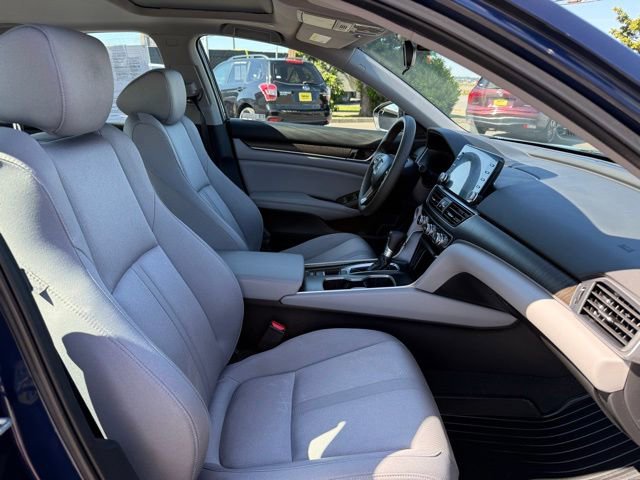 Used 2020 Honda Accord EX image 12