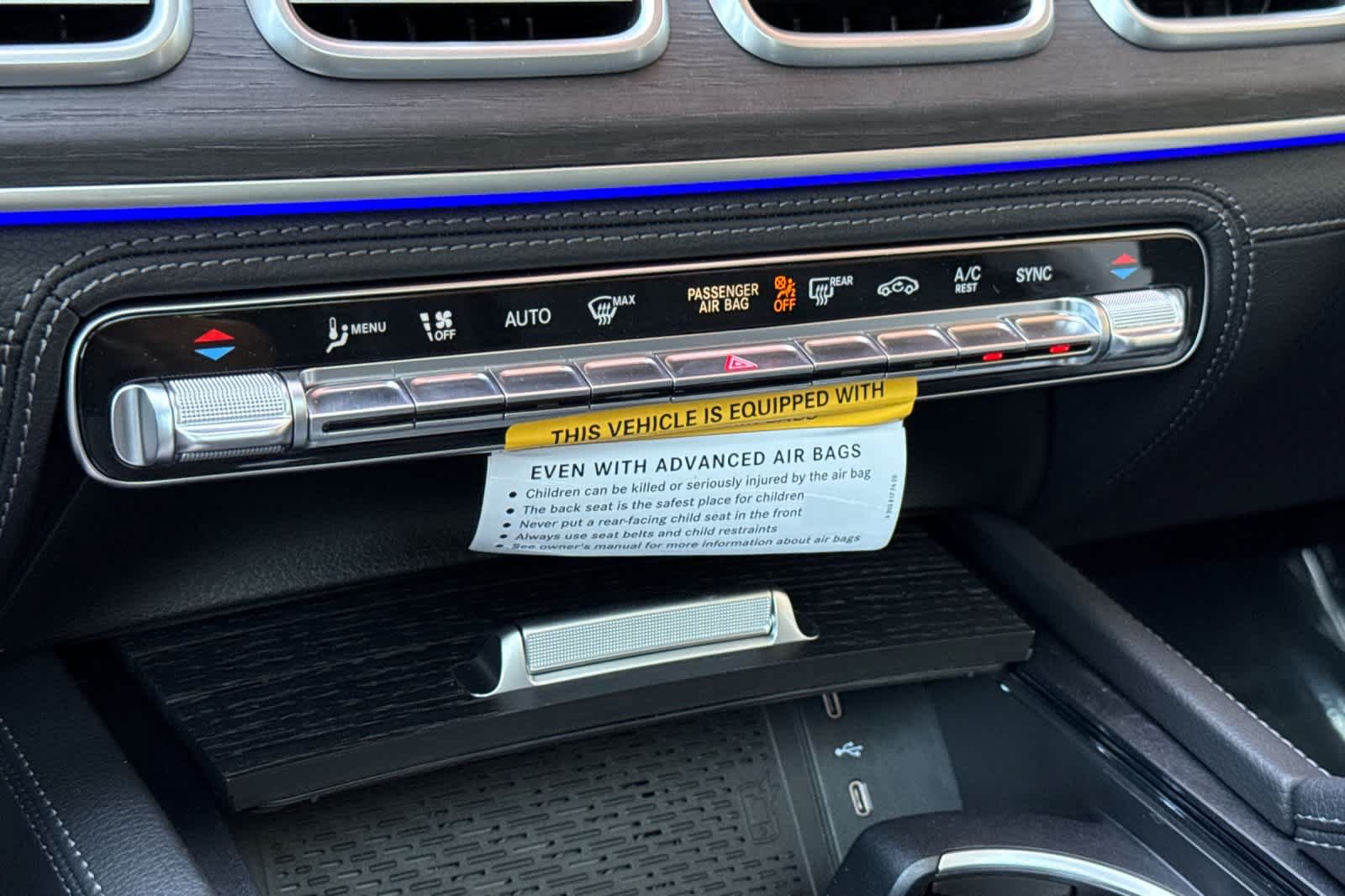 New 2026 Mercedes-Benz GLS 580 4MATIC image 21