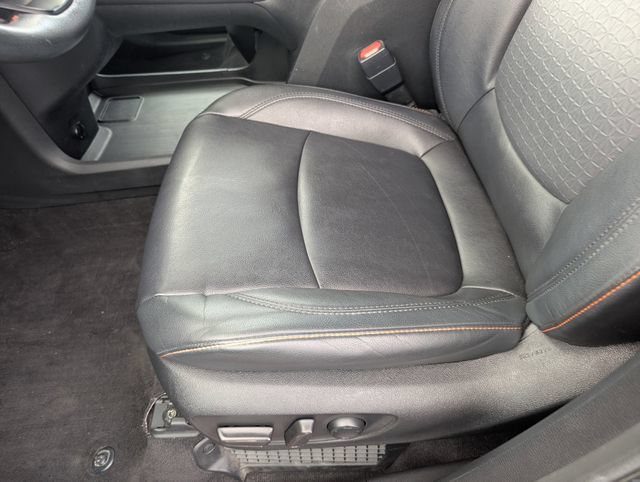 Used 2024 Toyota Sienna XSE AWD/4WD image 19