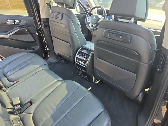 Used 2021 BMW X7 xDrive40i w/ Premium Package AWD/4WD image 12