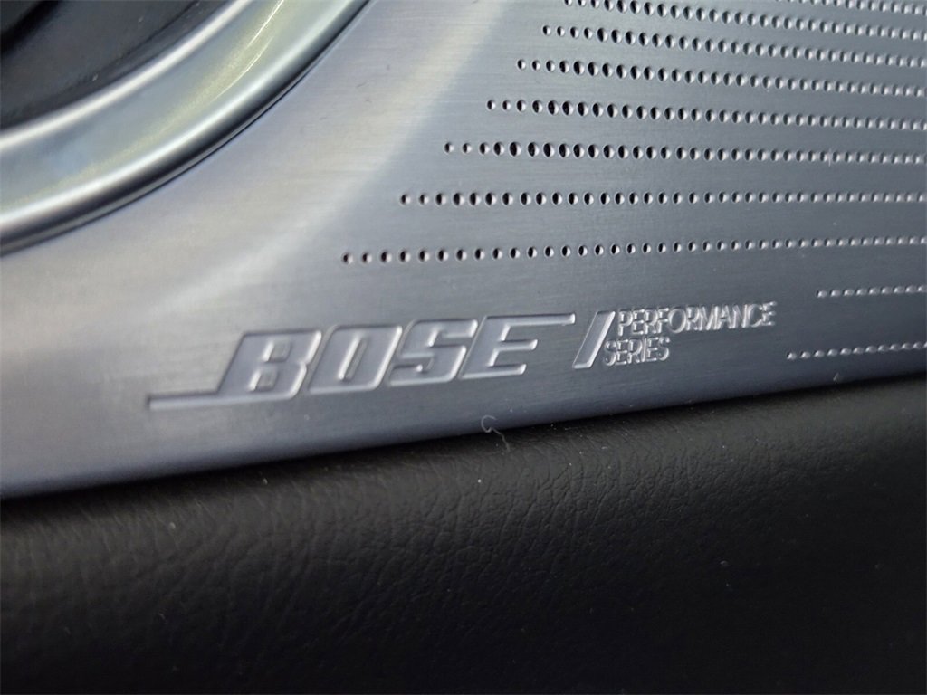 Used 2025 Cadillac XT6 Premium Luxury image 40