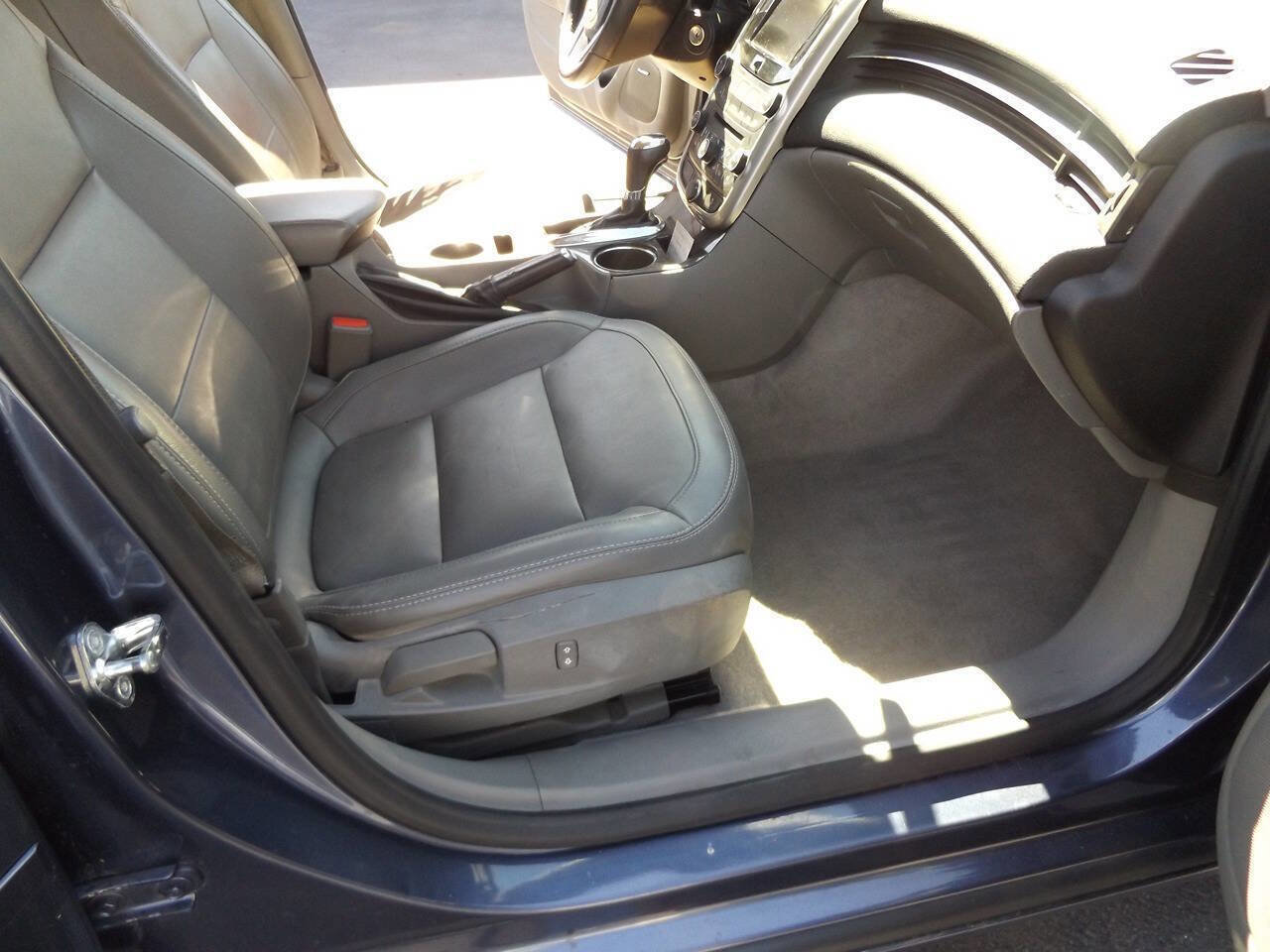 Used 2015 Chevrolet Malibu LT w/ Leather Package image 21