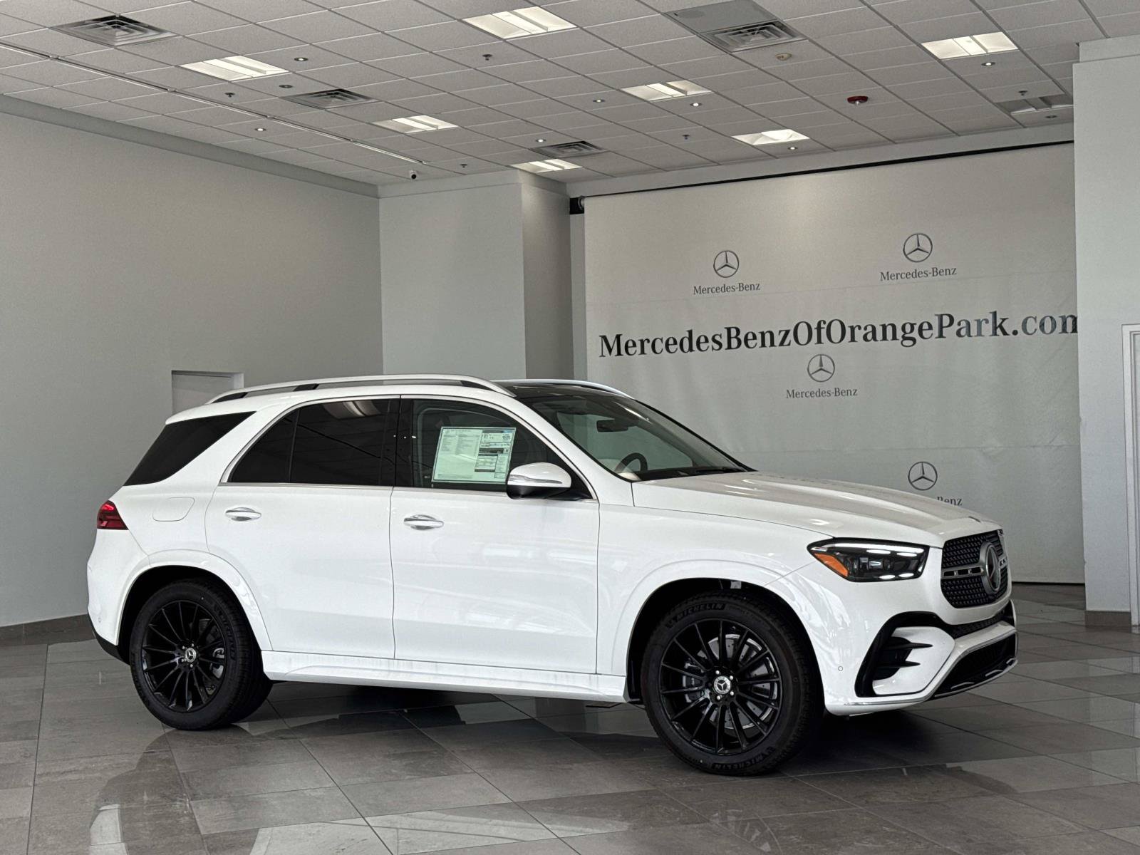 New 2026 Mercedes-Benz GLE 450 4MATIC image 2