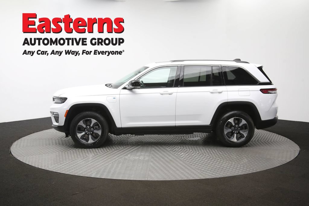 Used 2022 Jeep Grand Cherokee Limited 4xe w/ Luxury Tech Group II AWD/4WD image 64