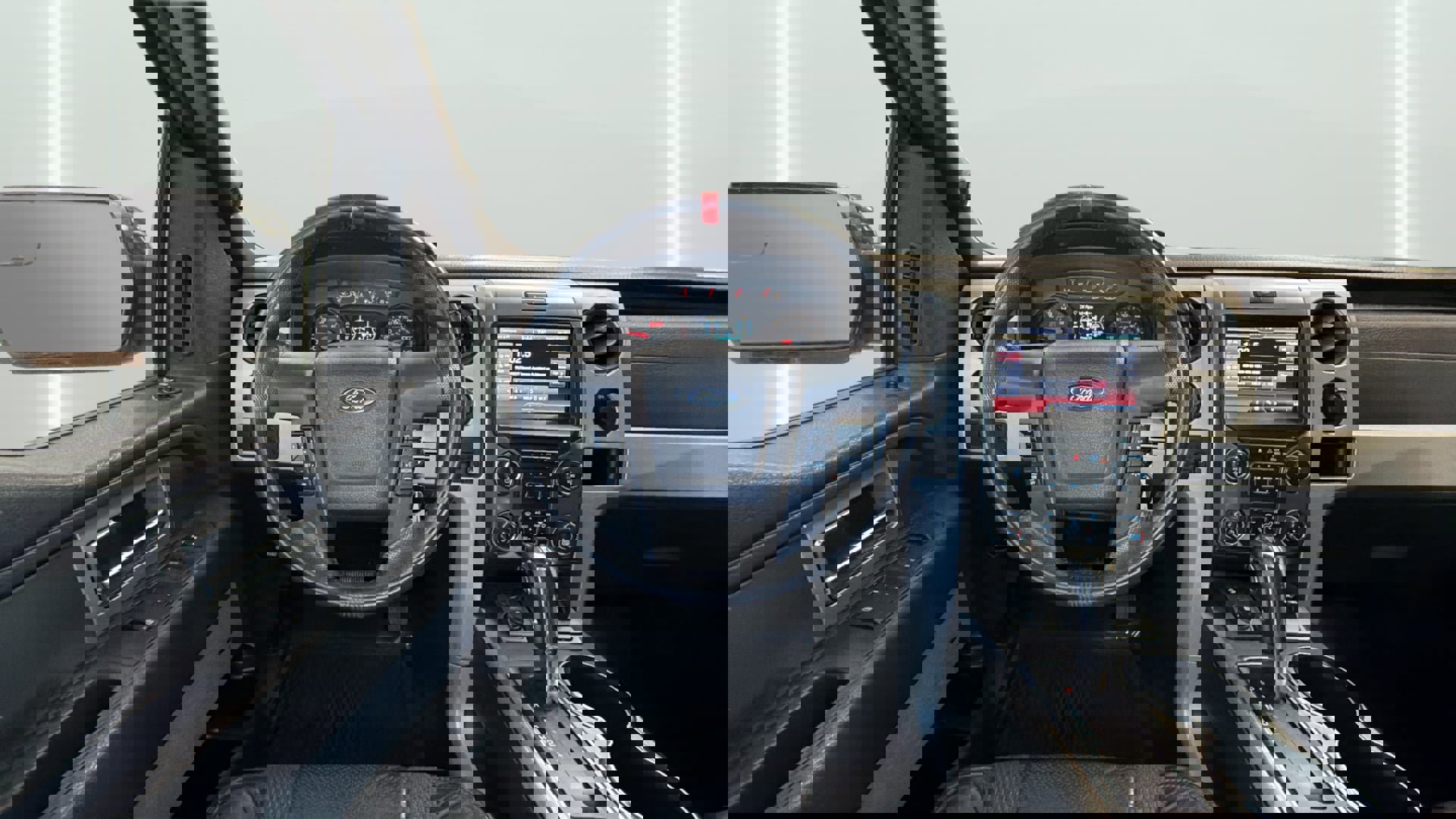 Used 2014 Ford F150 Raptor w/ Equipment Group 801A Luxury image 18