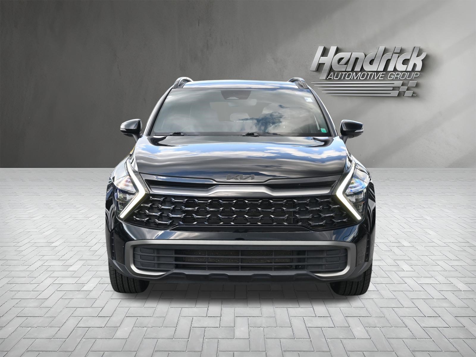 Used 2023 Kia Sportage X-Line w/ X-Line Premium Package AWD/4WD image 3