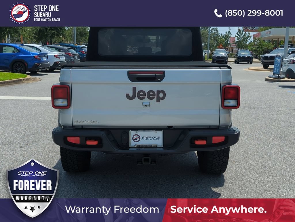 Used 2023 Jeep Gladiator Mojave w/ Cold Weather Group AWD/4WD image 6