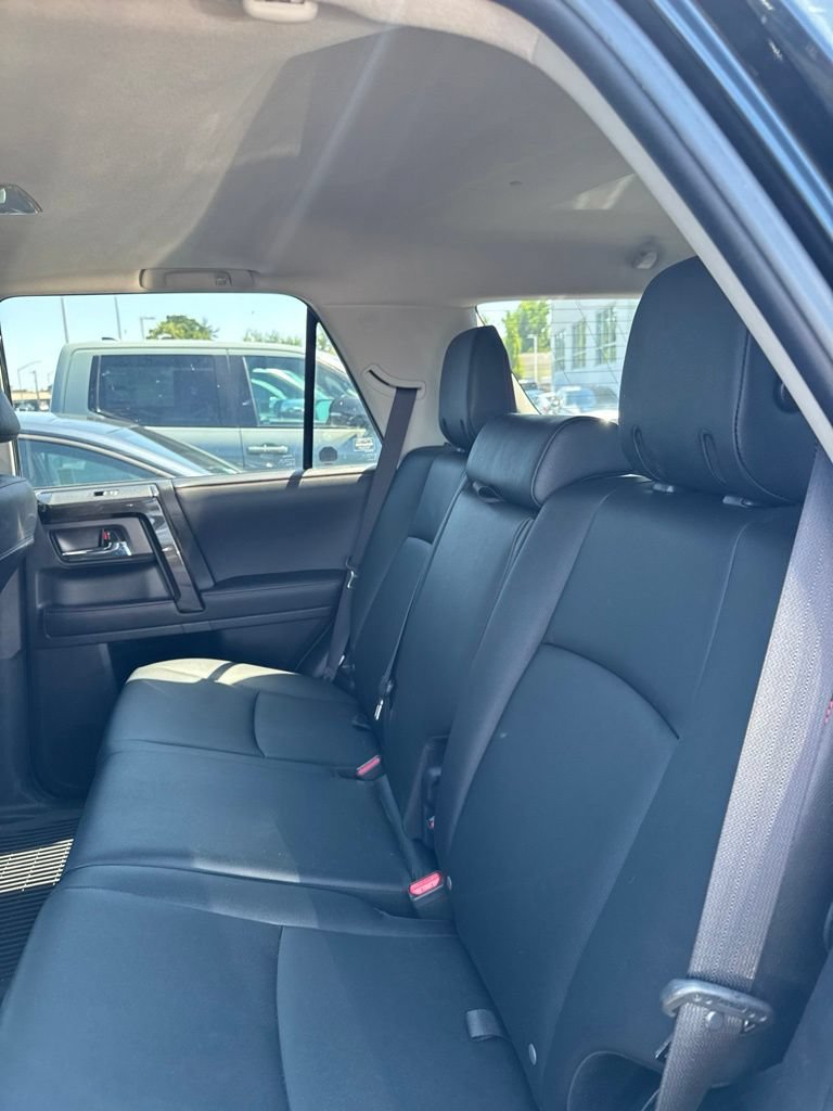 Certified 2024 Toyota 4Runner TRD Off-Road Premium w/ Off Road Premium Plus Package AWD/4WD image 10