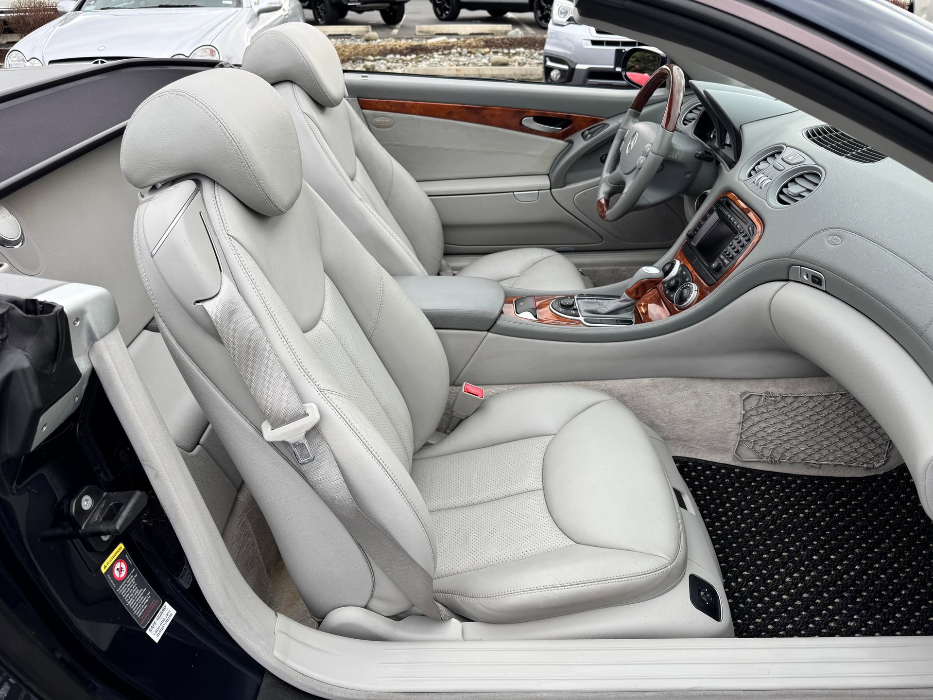 Used 2004 Mercedes-Benz SL 500 image 22