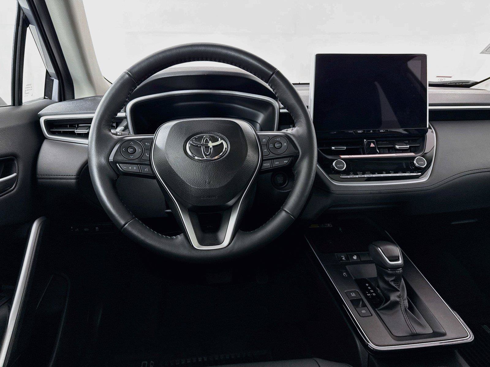 Used 2026 Toyota Corolla Cross XLE w/ Convenience Package AWD/4WD image 31