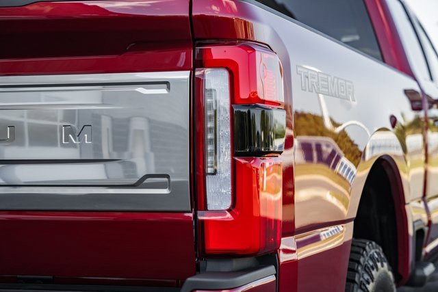 New 2026 Ford F250 Platinum image 8