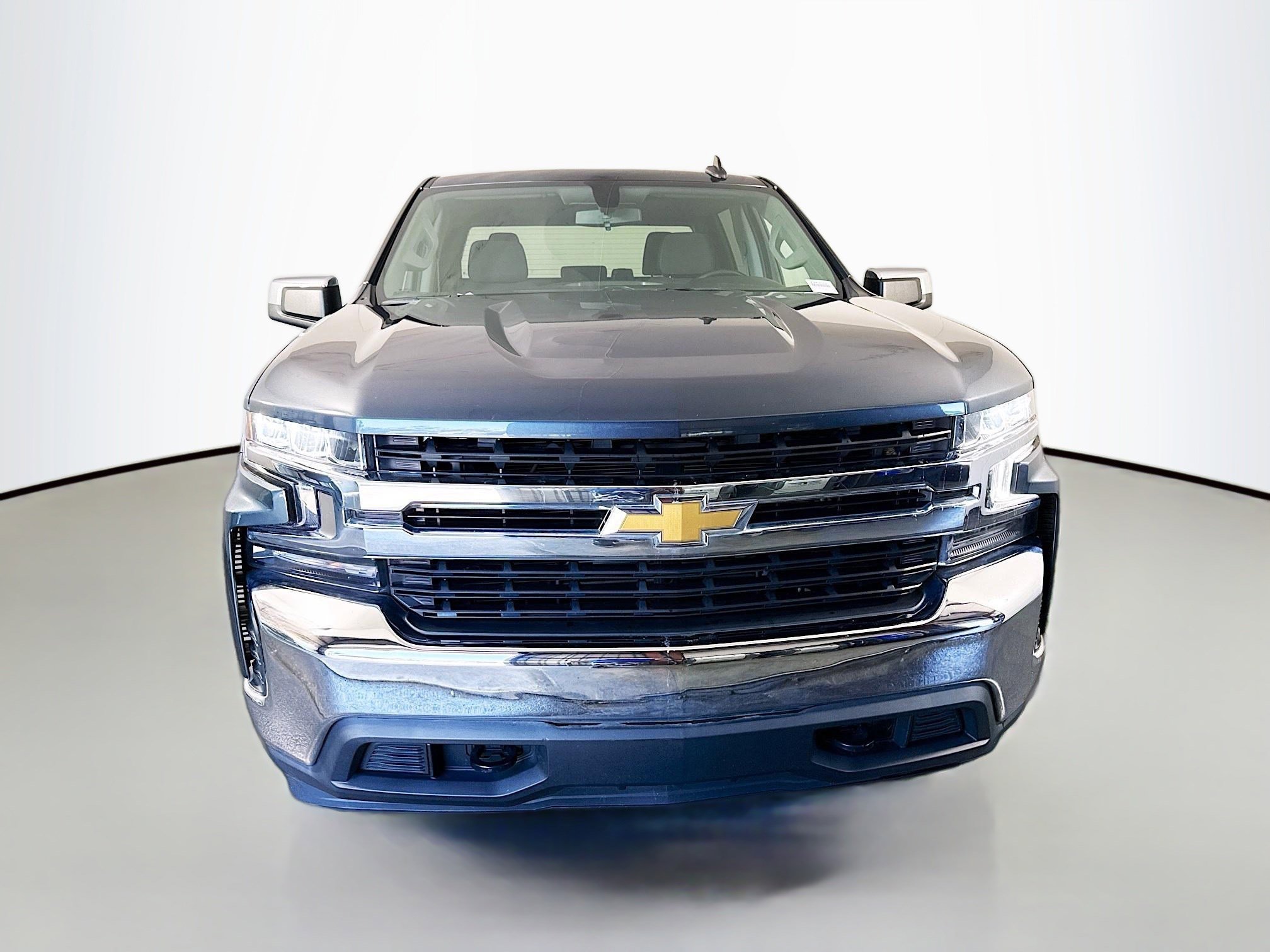 Used 2021 Chevrolet Silverado 1500 LT AWD/4WD image 2