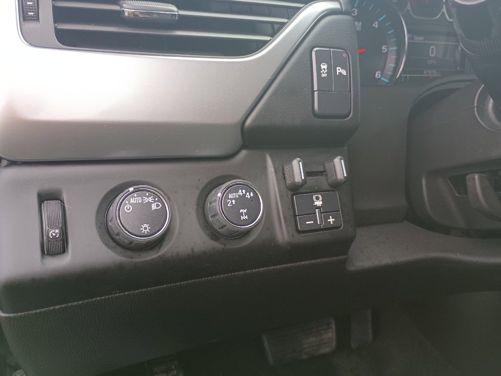 Used 2017 Chevrolet Tahoe LS w/ All-Season Package image 14