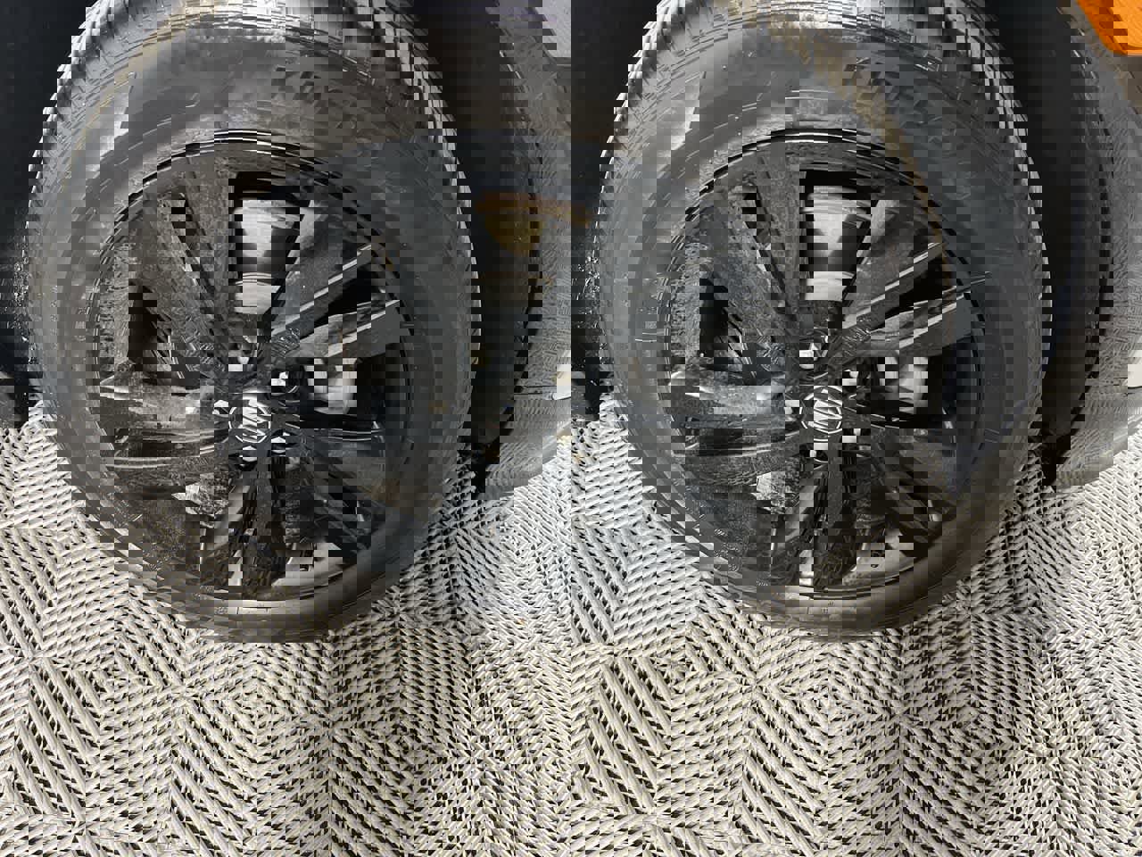 Used 2024 Buick Encore GX Sport Touring image 10