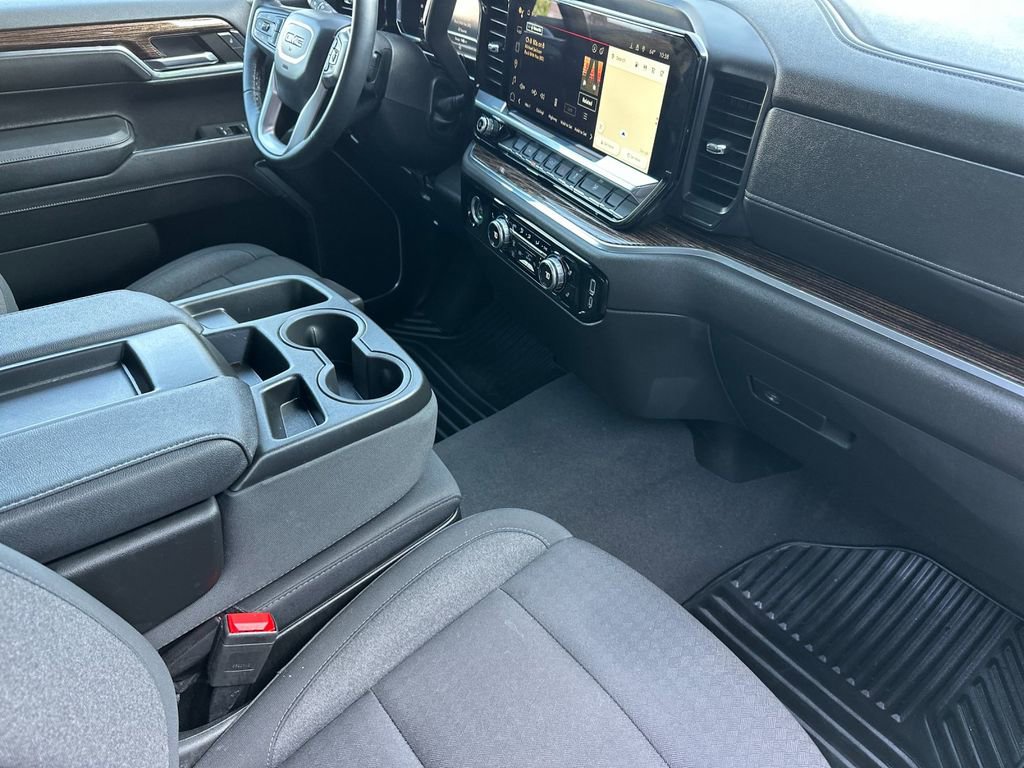 Used 2024 GMC Sierra 1500 Elevation image 16