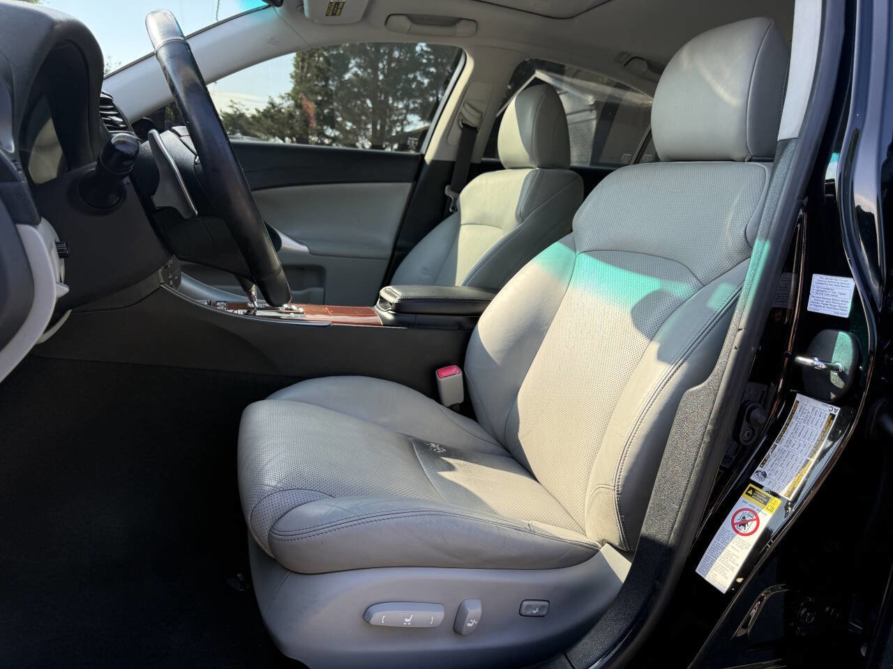 Used 2008 Lexus IS 250 AWD image 9