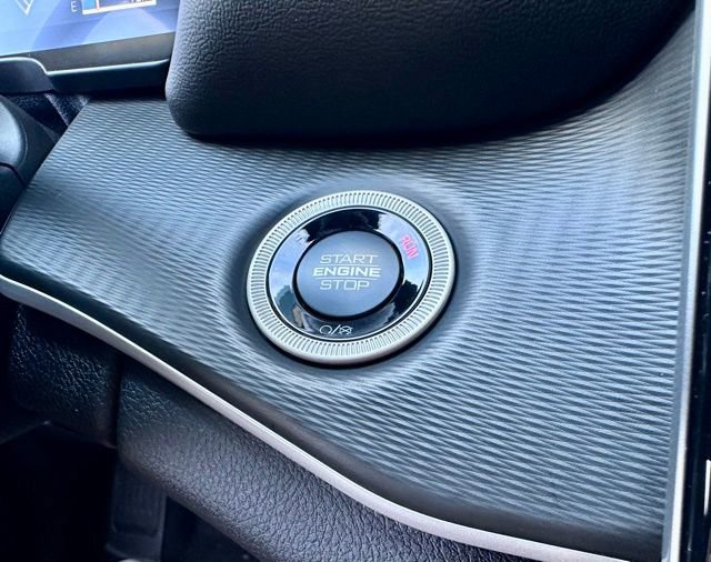 New 2025 Jeep Grand Cherokee L Laredo image 29