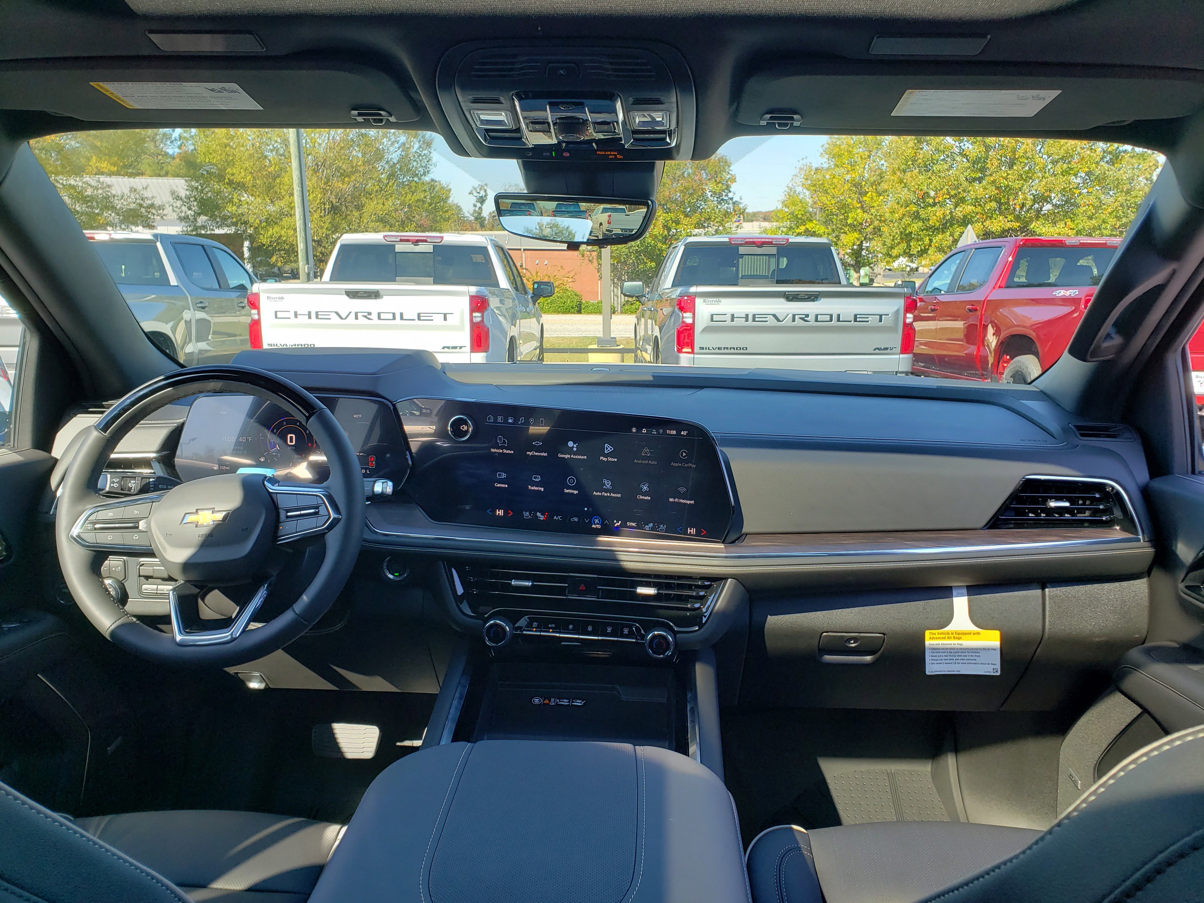 New 2026 Chevrolet Suburban Premier image 36