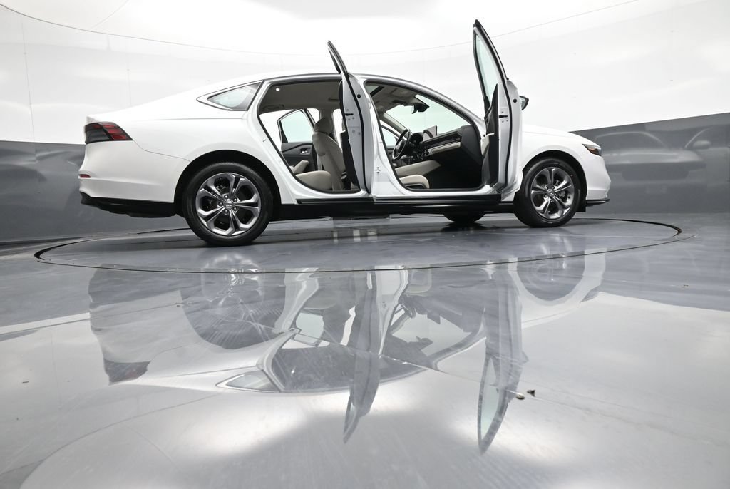 Certified 2024 Honda Accord EX-L image 47