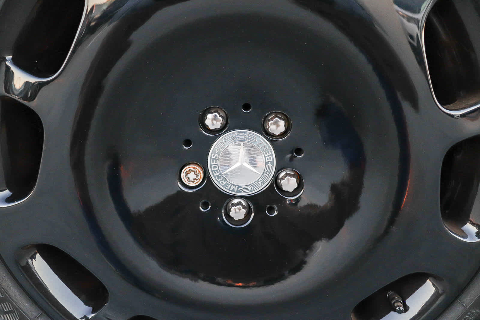 Used 2016 Mercedes-Benz Maybach S 600 image 15