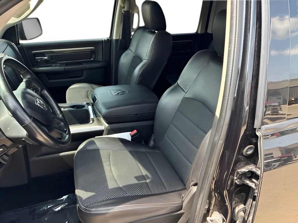 Used 2017 RAM 1500 Sport w/ Black Ram 1500 Sport Group AWD/4WD image 17