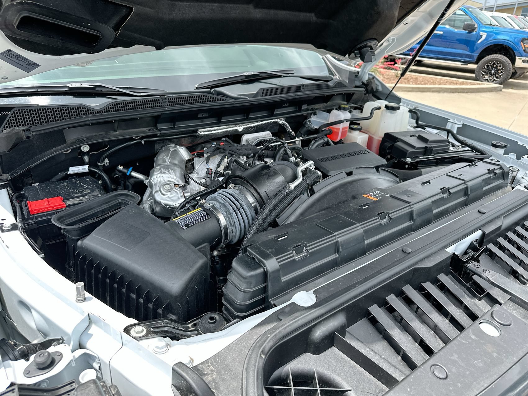 Used 2025 GMC Sierra 2500 AT4 AWD/4WD image 26