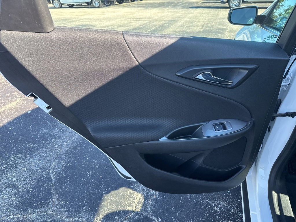 Used 2024 Chevrolet Malibu LT image 23