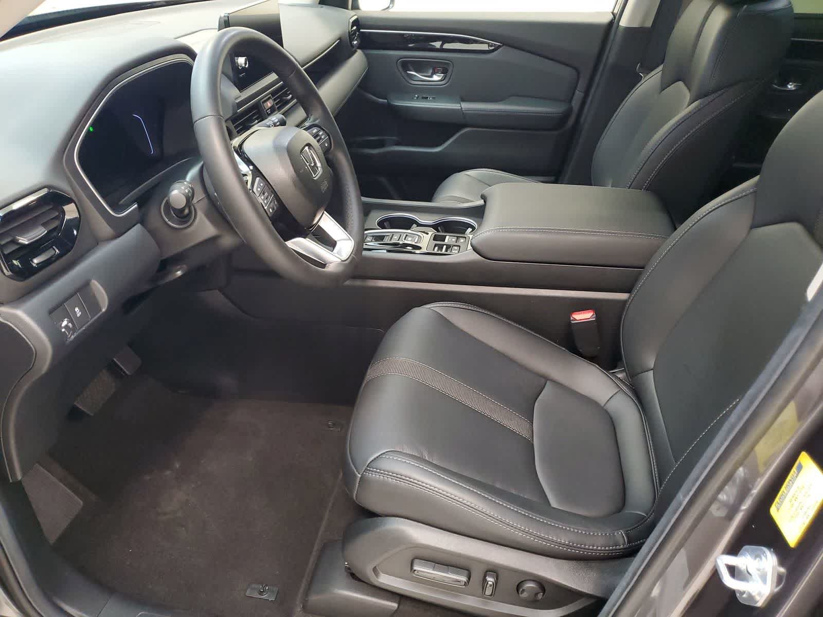 Certified 2025 Honda Pilot Touring image 20